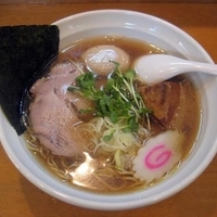 華屋ら～めん750円＋角煮150円＋味つけ玉子100円