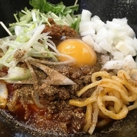 まぜそば　担々麺（ワンコインランチ）＋半ライス