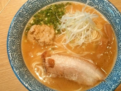 「濃厚魚介らーめん（中盛）」@麺屋 一燈の写真