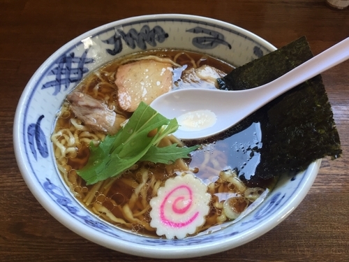 「手打ち中華(醤油)」@手打ち中華そば 凌駕の写真