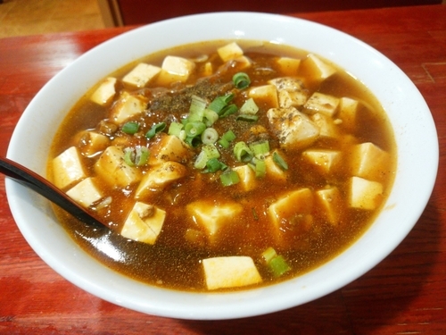 「マーボーラーメン(並盛)750円」@中国本場的料理 華龍飯店 高崎モントレー店の写真
