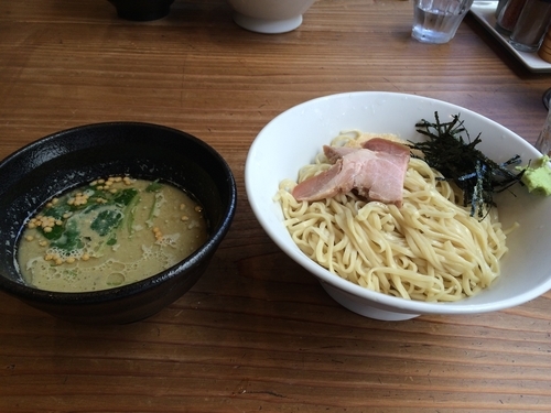 「岩牡蠣のつけそば」@鮮魚らーめん 五ノ神水産の写真