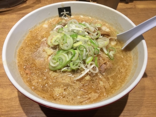 「味噌チャーシュー＋中ライス」@大島の写真