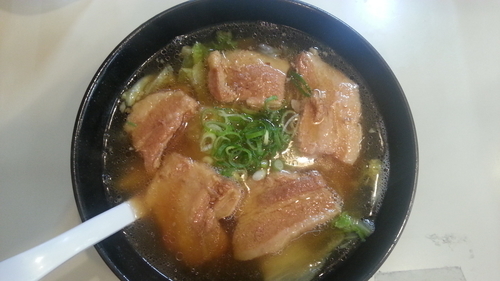 「角煮ラーメン」@楓林らーめん 芦屋店の写真