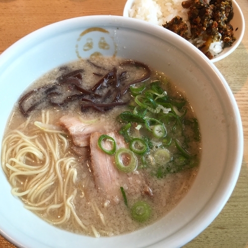 「豚骨680円高菜ごはん150円」@TOKYO豚骨BASE MADE by 博多一風堂 ペリエ海浜幕張店の写真