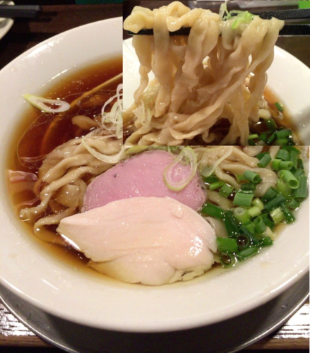 「手打ち中華そば 700円」@立ち呑み居酒屋 金町製麺の写真