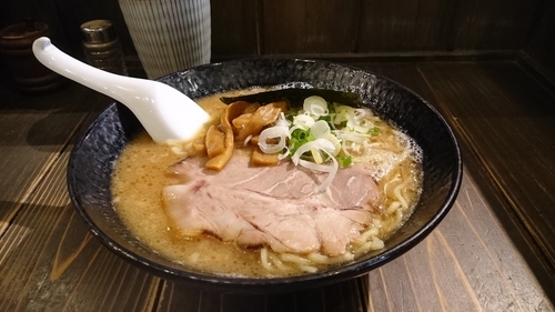 「ヨシベーラーメン」@ラーメン ヨシベー 西葛西店の写真