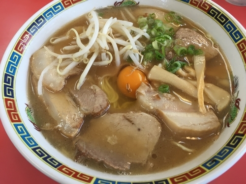 「中華そば肉入り大＋卵：750+50円」@中華そば いもおの写真