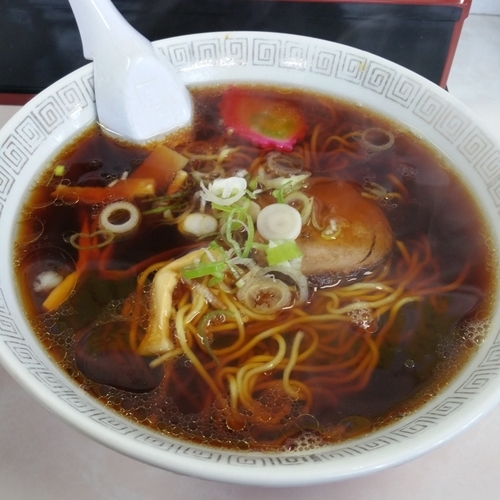 「醤油ラーメン(６５０円)」@ウトロ漁協婦人部食堂の写真