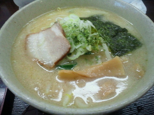 「白味噌らーめん 650円」@味噌三昧 麺食道楽の写真