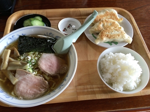 「ラーメンセット（ジャンボ餃子＋ライス）＠８８０円」@なりたやの写真