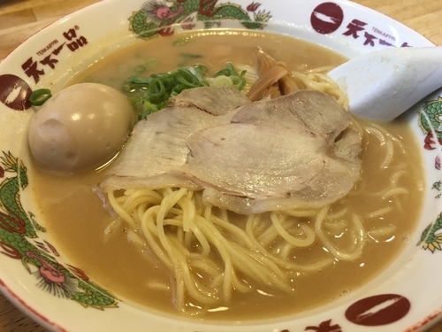 「こってりラーメン」@天下一品 博多駅前店の写真