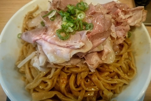 「まぜそば（限定、旨辛）＋肉Ｗ」@百年本舗 秋葉原総本店の写真