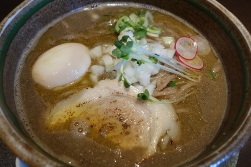 「濃厚醤油730円」@麺屋うずまきの写真