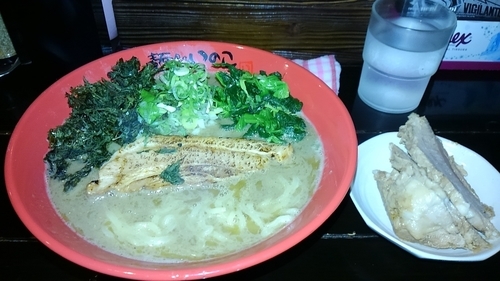 「煮干豚骨ラーメン＋チャーシュー￥780＋200」@麺処いのこ 赤塚店の写真