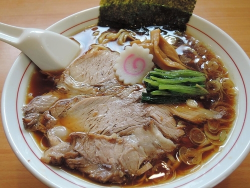 「しょうゆラーメン」@オランダ亭の写真