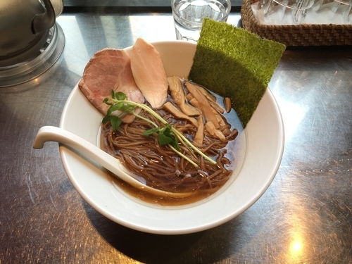 「鶏・醤油そば」@さんじの写真