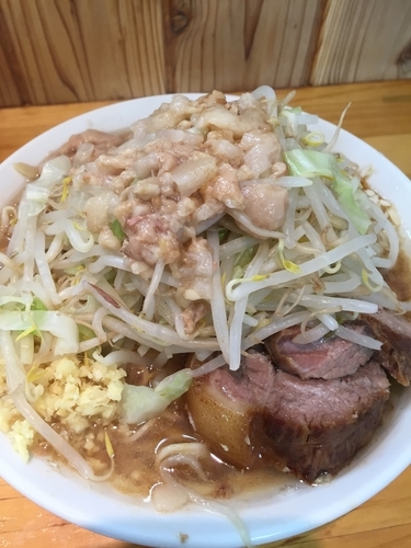 「小ラーメン ニンニク少なめ アブラ 生姜」@らーめん つの旨の写真