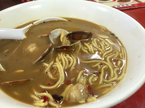「味仙ラーメン（アサリ麺）820円」@矢場味仙の写真