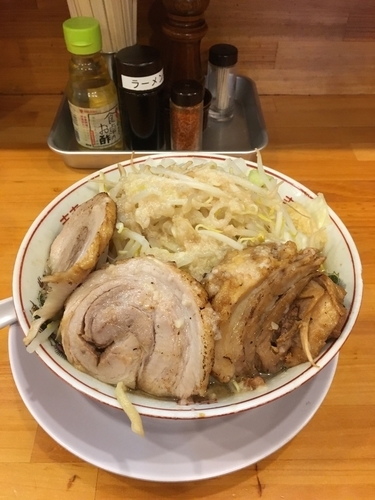「大ラーメン タマネギ ニンニク少し アブラマシ￥700豚増し￥2」@らーめん いち大の写真