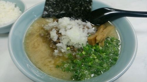 「牛骨ラーメン「醤油」　600円」@ラーメン 樂只の写真