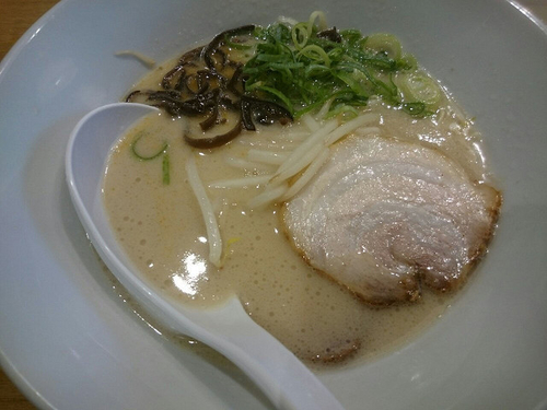 「白丸元味」@一風堂 浜松町スタンドの写真