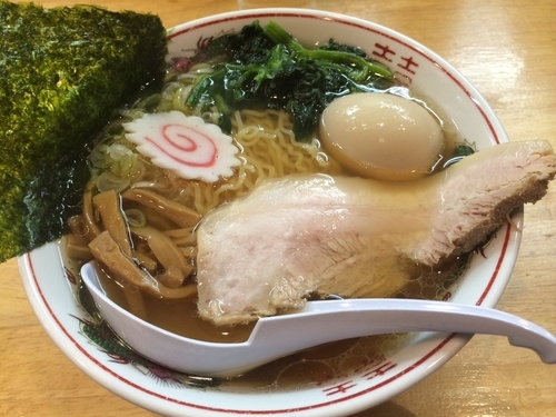 「らあめん(鶏支那そば)+味玉」@らぁめん 鶏支那屋の写真