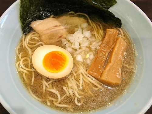 「【限定】純煮干そば」@麺屋 亀城の写真