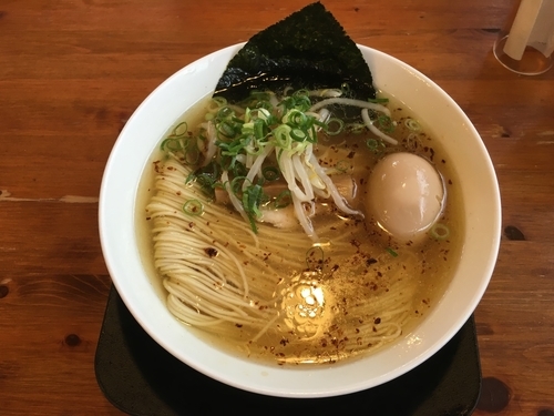 「味玉しおそば」@麺や食堂 本店の写真
