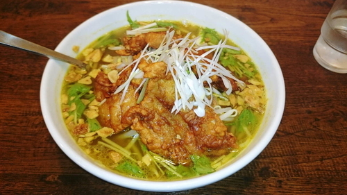 「豚塩カレーラーメン918円」@馬鹿旨の写真