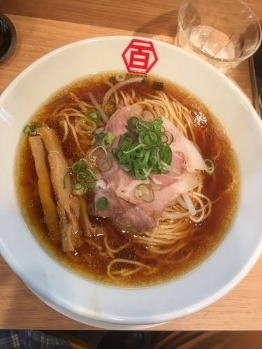 「肉汁中華ソバ（醤油）780円」@百年本舗 秋葉原総本店の写真