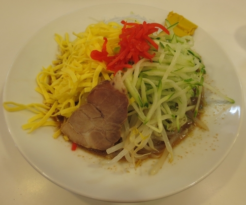 「冷し中華（大盛）500円」@博多天神 池袋店の写真