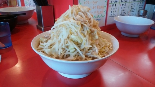 「ラーメン　小　ヤサイアブラ」@麺屋 桐龍の写真