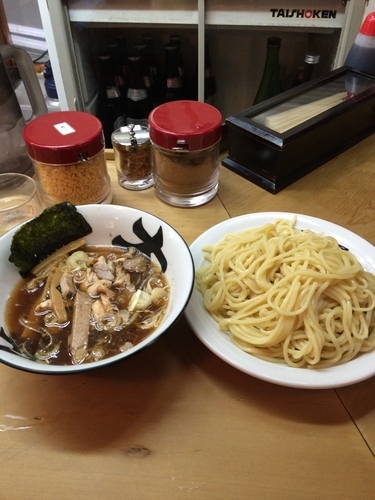 「肉入りつけそば中盛り」@中野大勝軒の写真