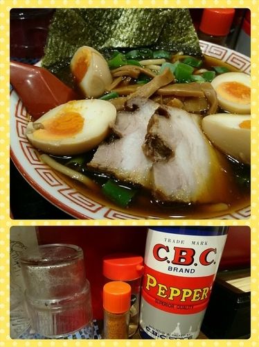 「全部のせ中華そば(中) サービス味卵」@麺屋7.5Hz 新橋店の写真