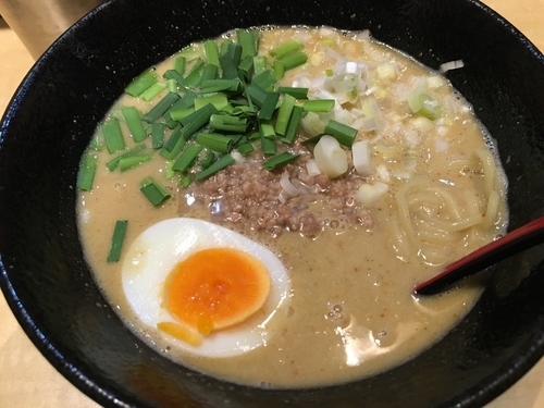 「裏(白)」@鶏そば まるだいの写真