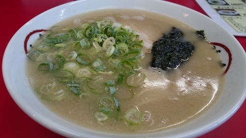 「らーめん」@とんこつラーメン 豚のむらの写真