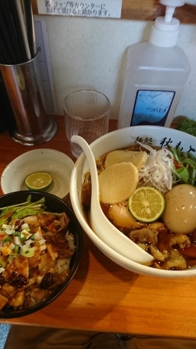 「【 限定】冷やし醤油＋肉飯」@麺処 秋もとの写真