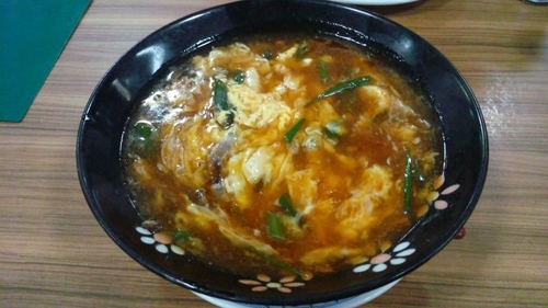 「サンラータン麺」@餃子の王将 白川台店の写真