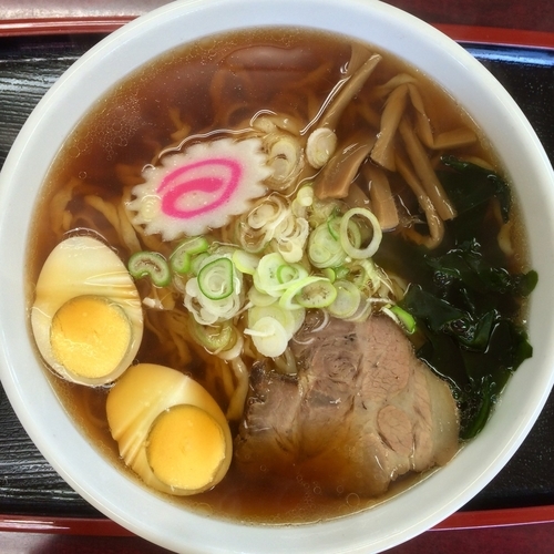 「手打ちら〜めん・大盛無料 ¥600円（味玉サービスCP）」@青竹手打ち佐野らーめん たけざわの写真