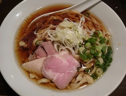 「手打ち中華そば」@立ち呑み居酒屋 金町製麺の写真