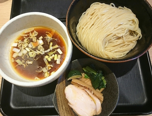 「【期間限定】名古屋コーチン細つけ麺」@煮干し中華そば 一燈の写真