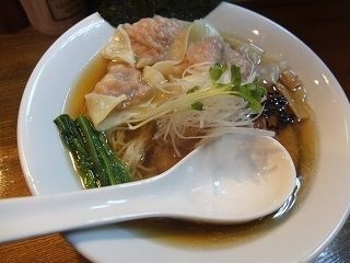 「肉ワンタン　煮干しそば」@麺処 鶴舞屋の写真