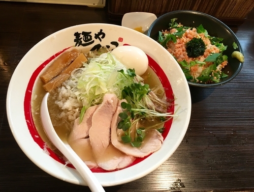 「味玉洋風冷やしラーメン」@麺や でこの写真