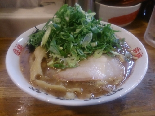 「魚介らぁめん＋九条ネギ」@麺屋 庄太 六浦本店の写真