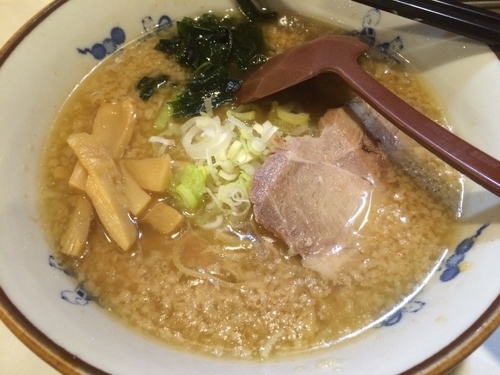 「醤油ラーメン」@めんみん亭の写真