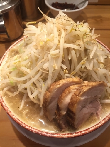 「らーめん、ヤサイ増し」@らーめん バリ男 日本橋店の写真
