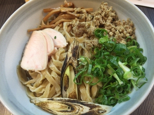 「鴨油とエシレバターの油そば」@柳麺 呉田-goden-の写真