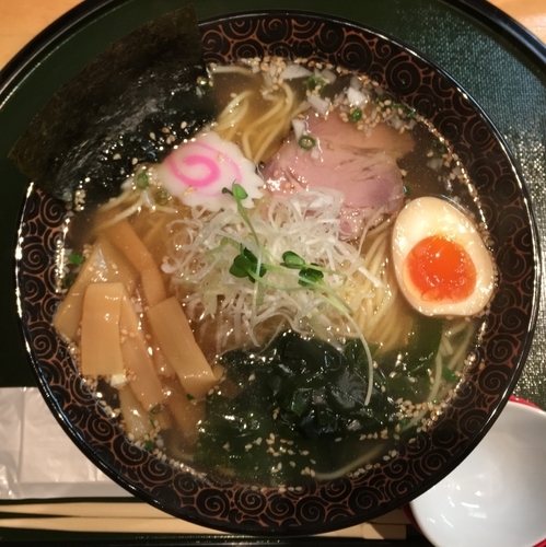 「塩ラーメン800円＋ミニチャーシュー丼380円」@麺屋中ひらの写真