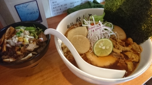 「【 限定】冷やし醤油＋肉飯」@麺処 秋もとの写真